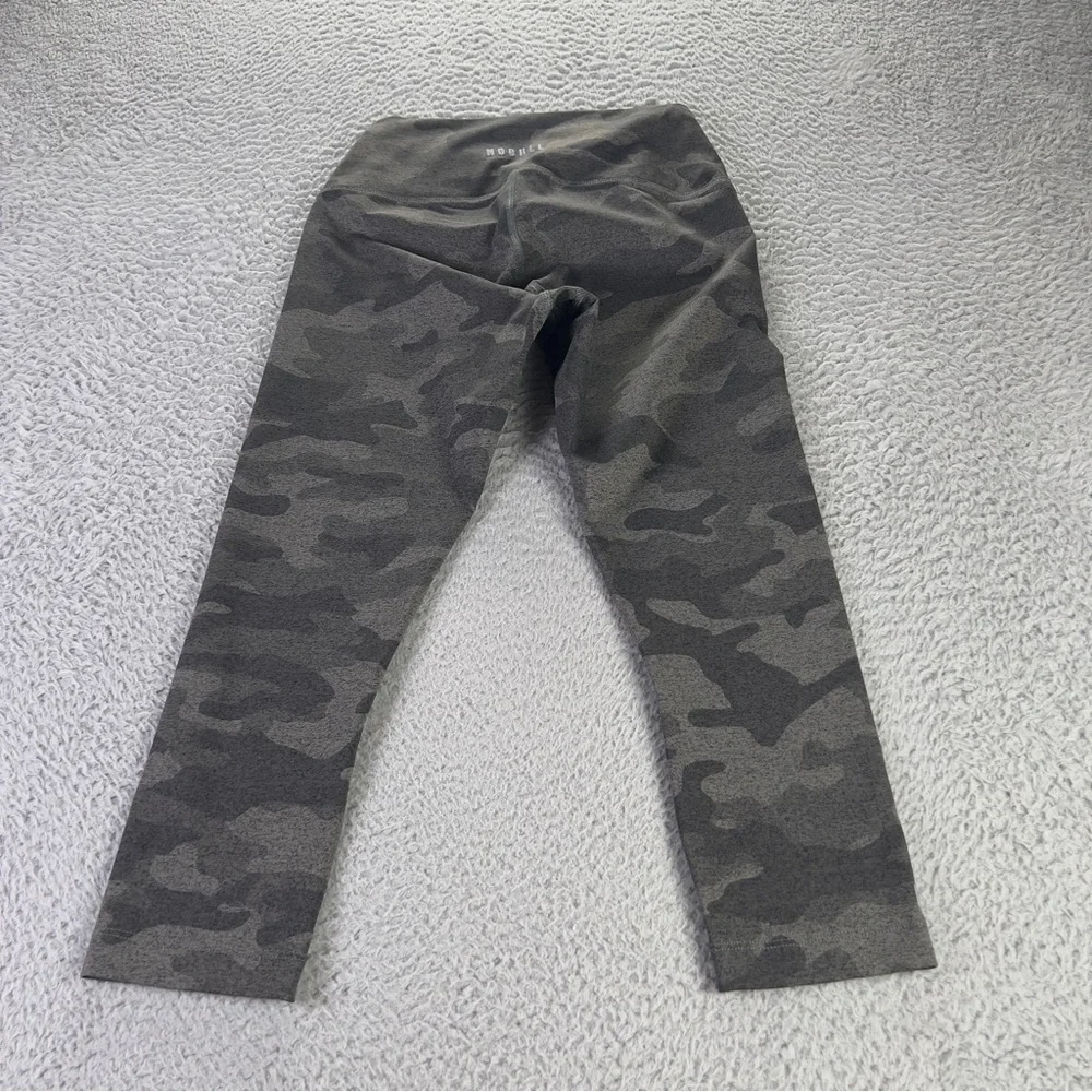 NOBULL Cropped Leggings Womens Small Gray Camo Athletic Running Yoga Gym - Picture 2 of 8